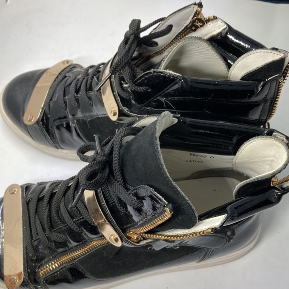 Black sneaker high top ankle booties - Picture 5 of 11